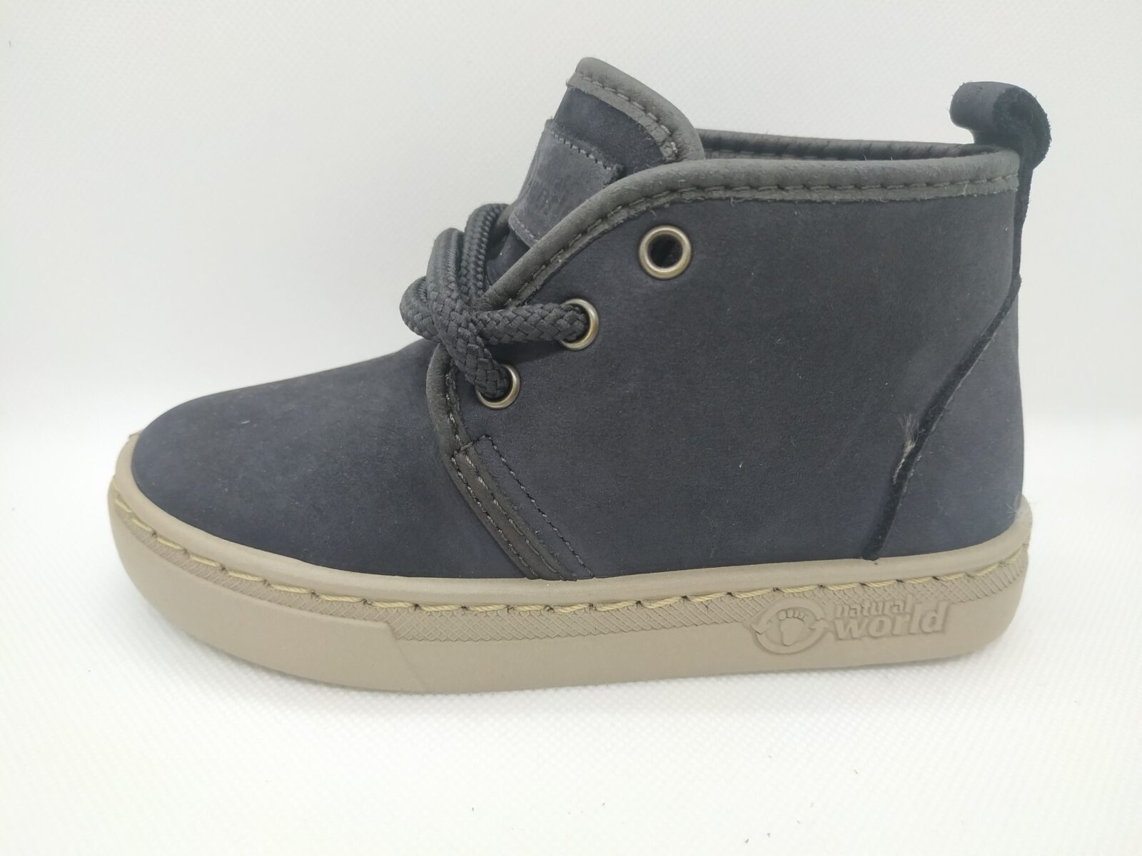 BOTIN NATURAL WORLD