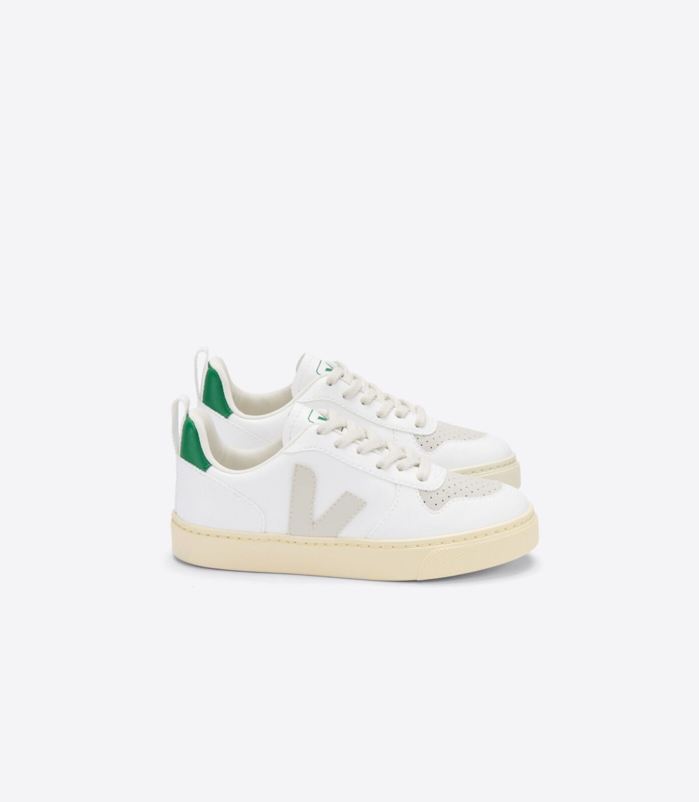 VEJA V 10 WHITE PIERRE EMERAUDE